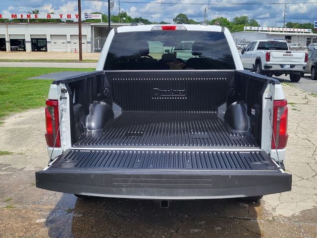 2025 Ford F-150 — interior view