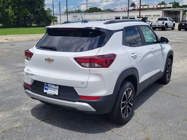 2025 Chevrolet TrailBlazer — side profile view